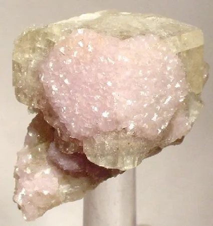 Smithsonite (Var: Cobaltoan Smithsonite), Calcite image