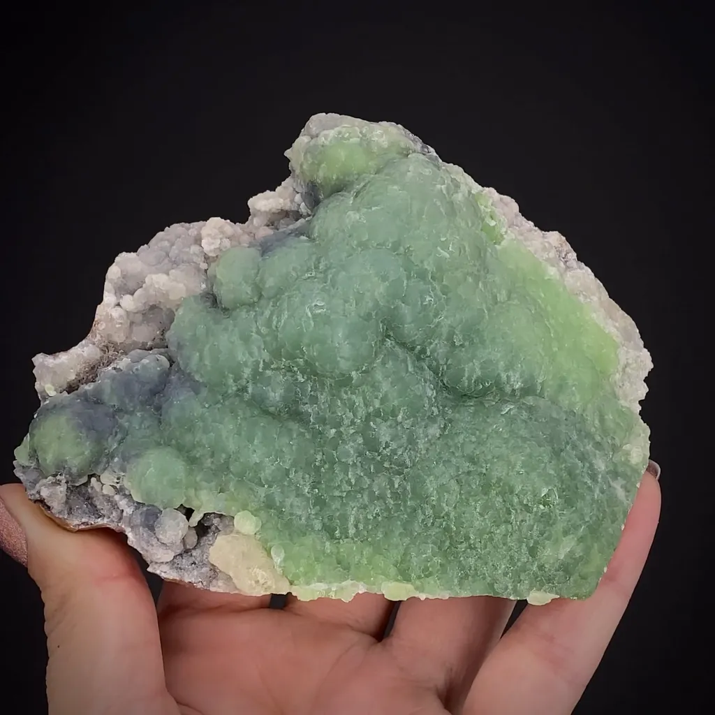 Smithsonite var. Cuprian image