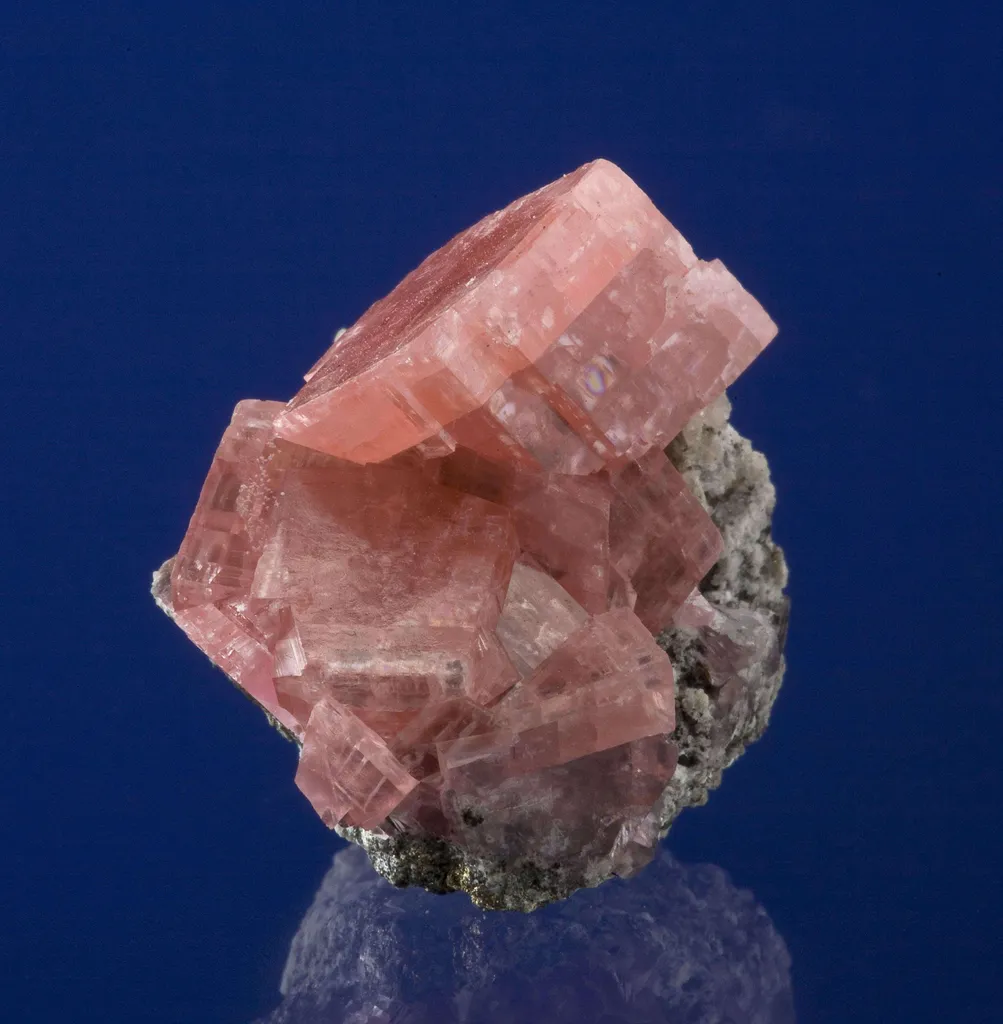 Smithsonite Var. Manganoan image
