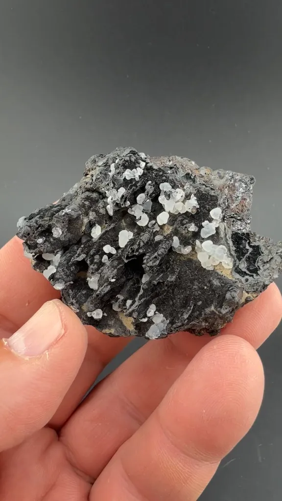 Smithsonite with Coronadite image