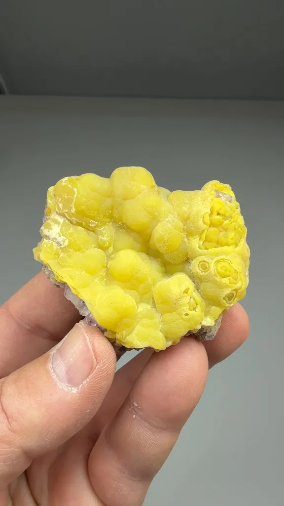 Smithsonite with Fluorite (1535) - image 2