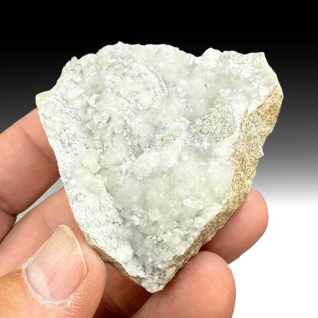 Smithsonite with Quartz image