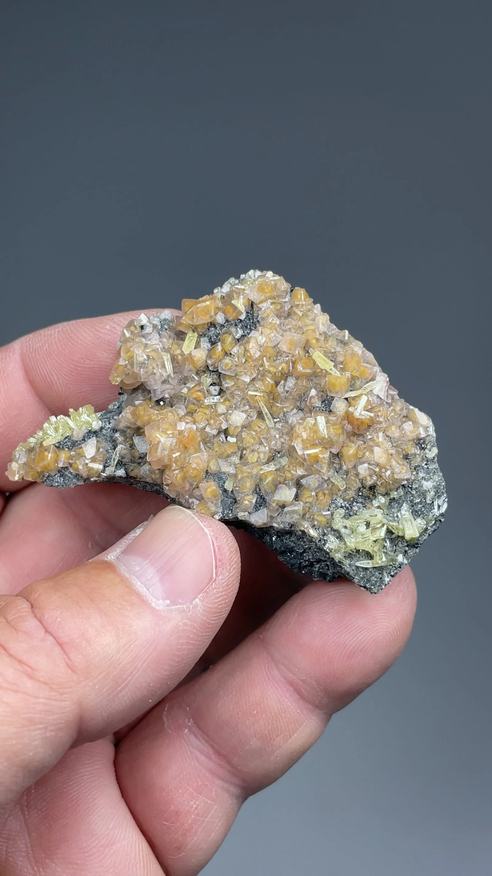 Smithsonite with Tennantite, Mimetite - image 2