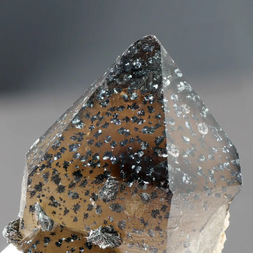 Smokey Quartz with Hematite Inclusions! Argentinian specimen from papachacra, unique! Ex Saadi, Argentine geologist - image 2