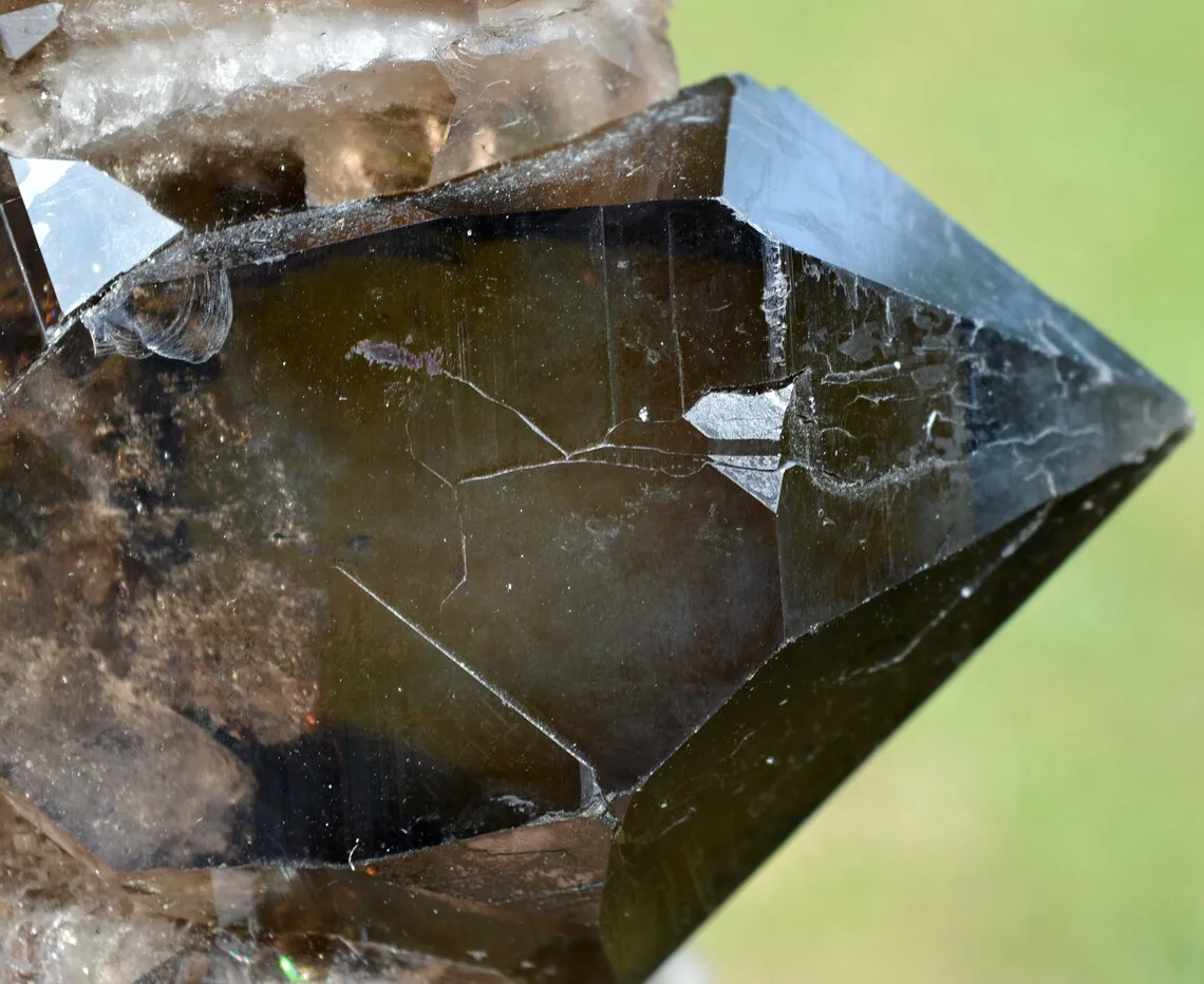 Smoky Quartz 1288 grams - Mont Blanc Massif, Auvergne-Rhône-Alpes, France - image 5