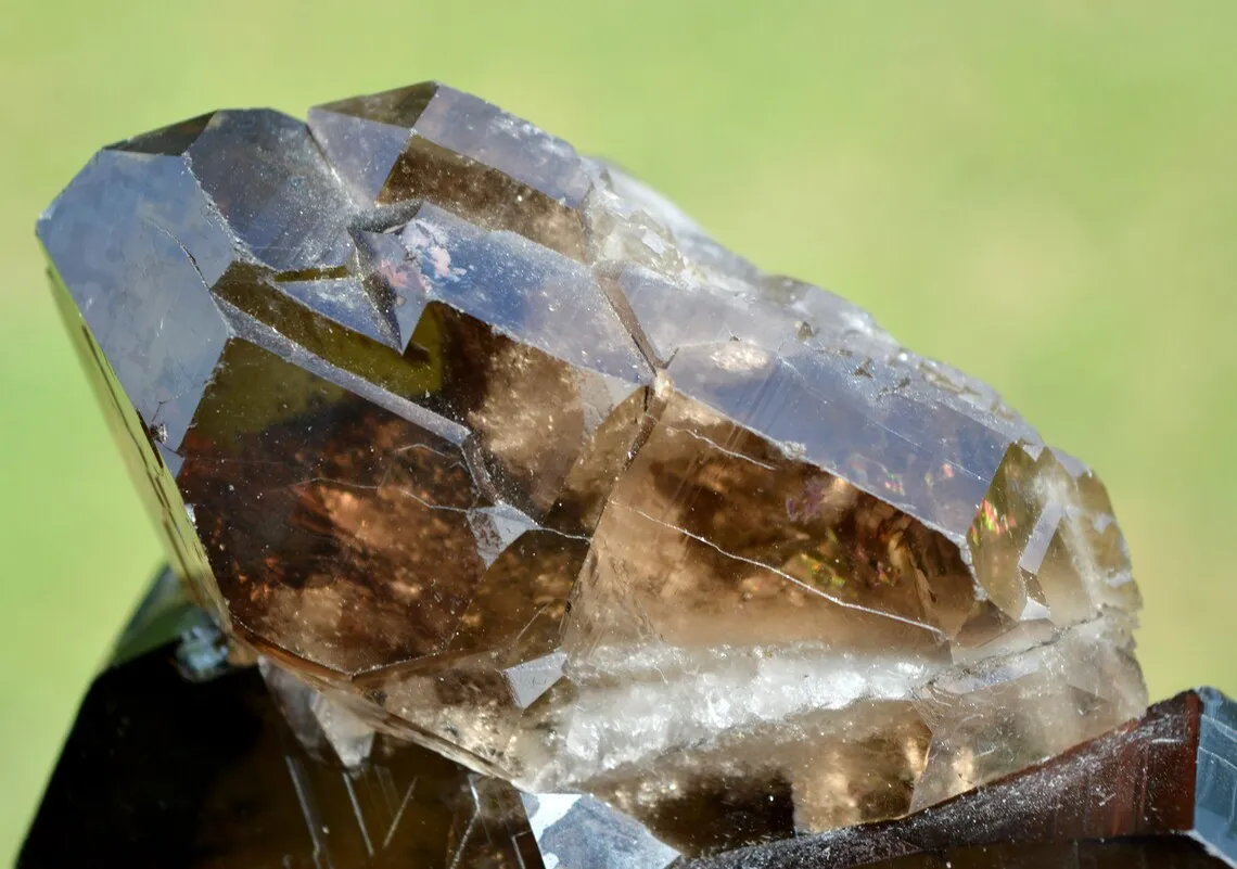 Smoky Quartz 1288 grams - Mont Blanc Massif, Auvergne-Rhône-Alpes, France - image 4