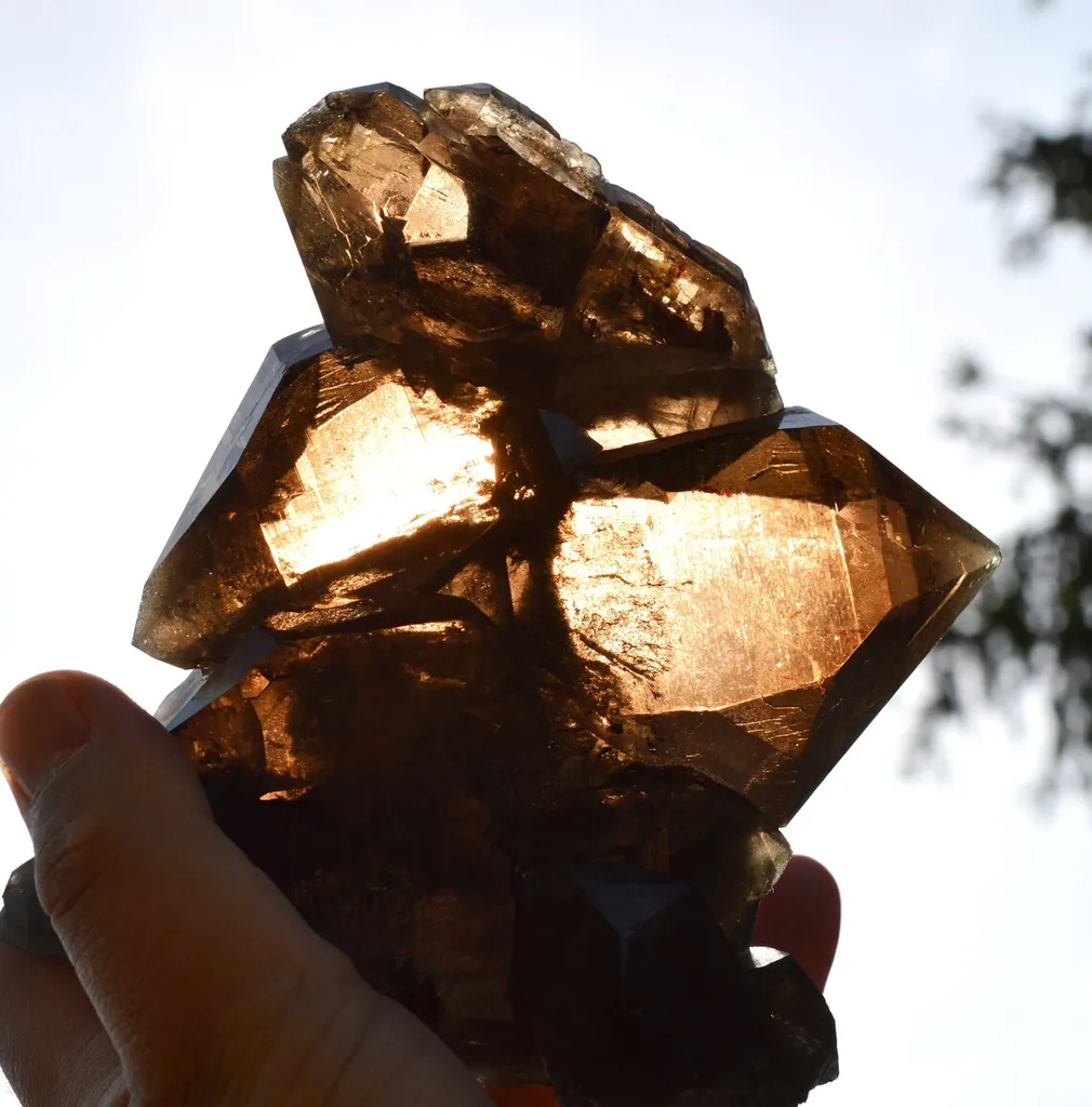 Smoky Quartz 1288 grams - Mont Blanc Massif, Auvergne-Rhône-Alpes, France image