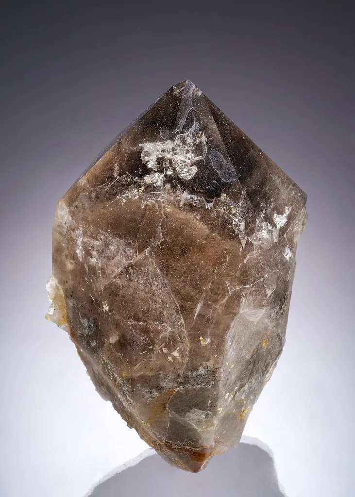 Smoky quartz - image 2