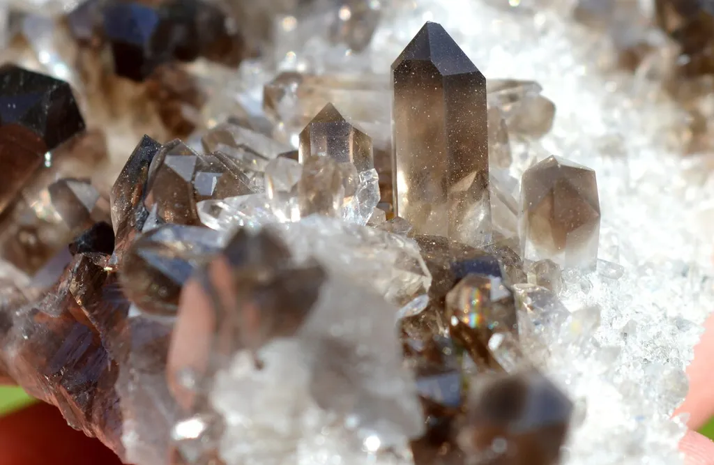 Smoky Quartz 262 grams - Mt Ida, Montgomery County, Arkansas, USA - image 7