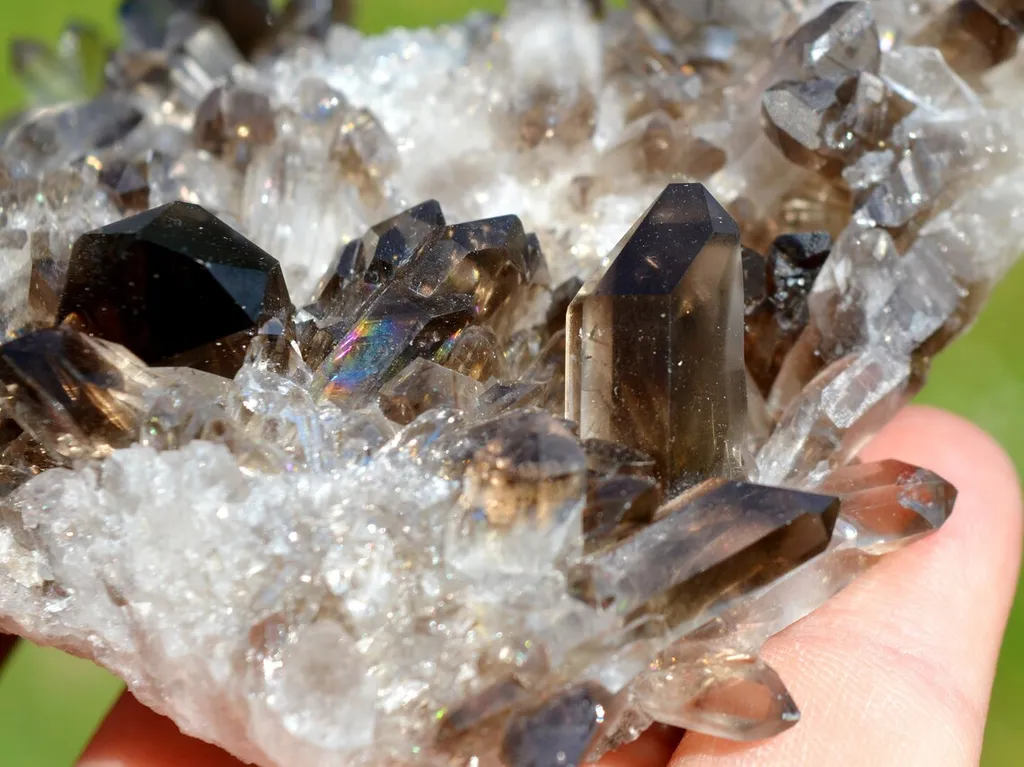 Smoky Quartz 262 grams - Mt Ida, Montgomery County, Arkansas, USA - image 6
