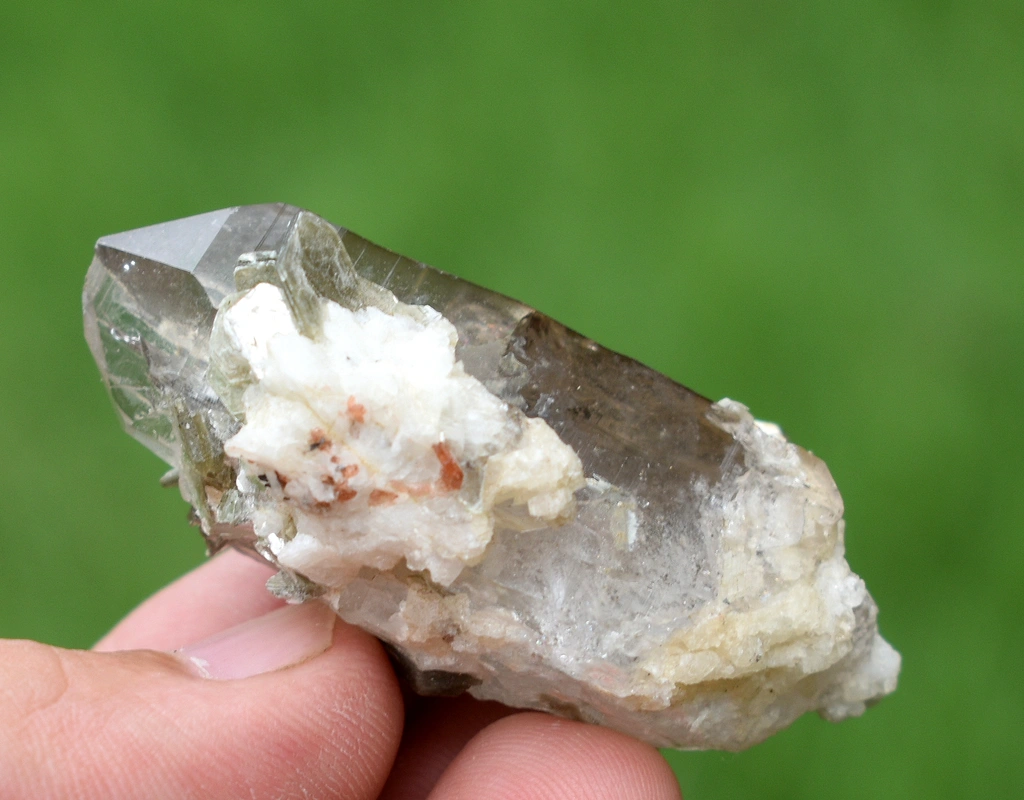 Smoky quartz - image 2