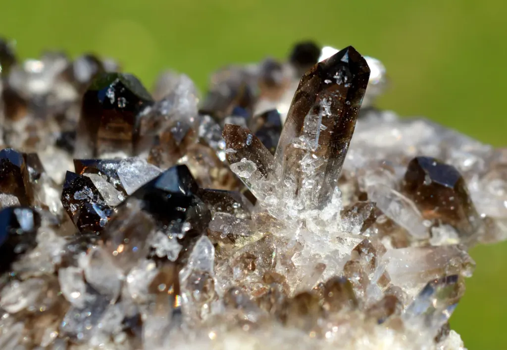 Smoky Quartz 301 gram - Mt Ida, Montgomery County, Arkansas, USA - image 5