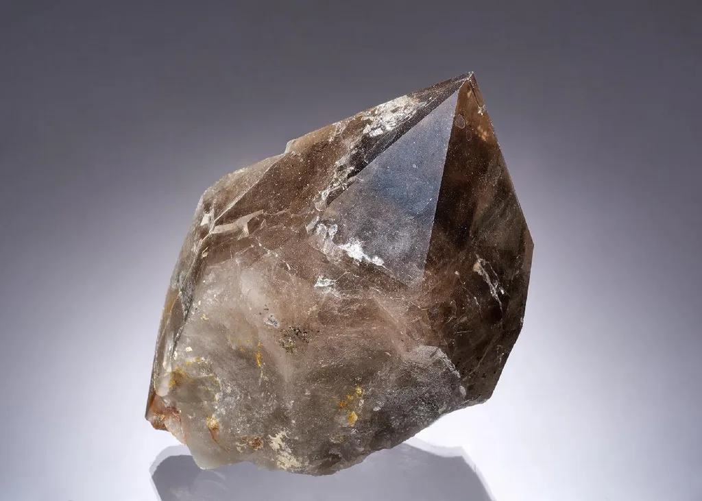 Smoky quartz image