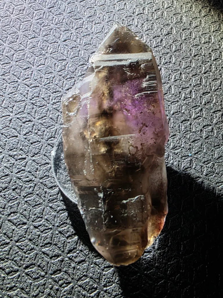 Smoky quartz - image 7