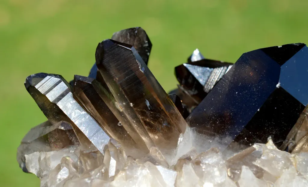 Smoky Quartz 583 grams - Mt Ida, Montgomery County, Arkansas, USA - image 6