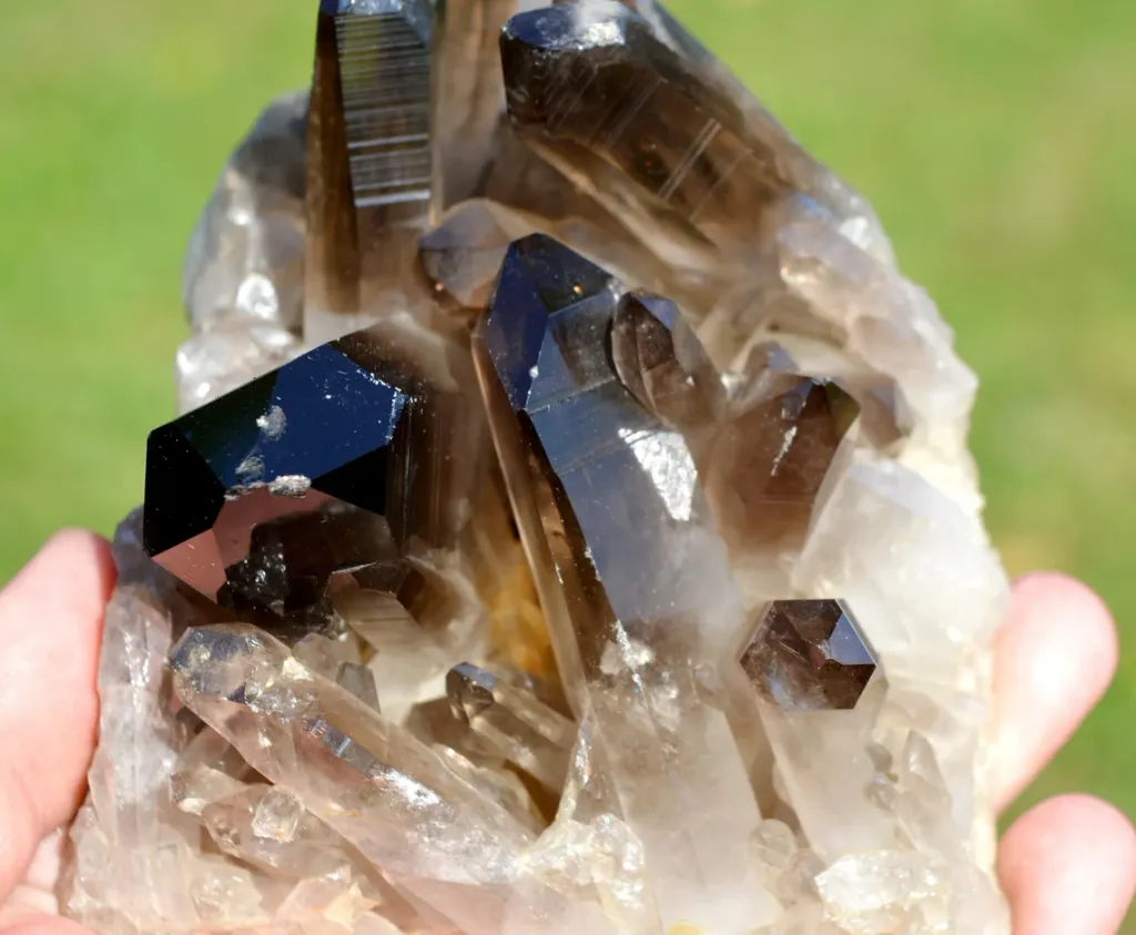 Smoky Quartz 583 grams - Mt Ida, Montgomery County, Arkansas, USA - image 7