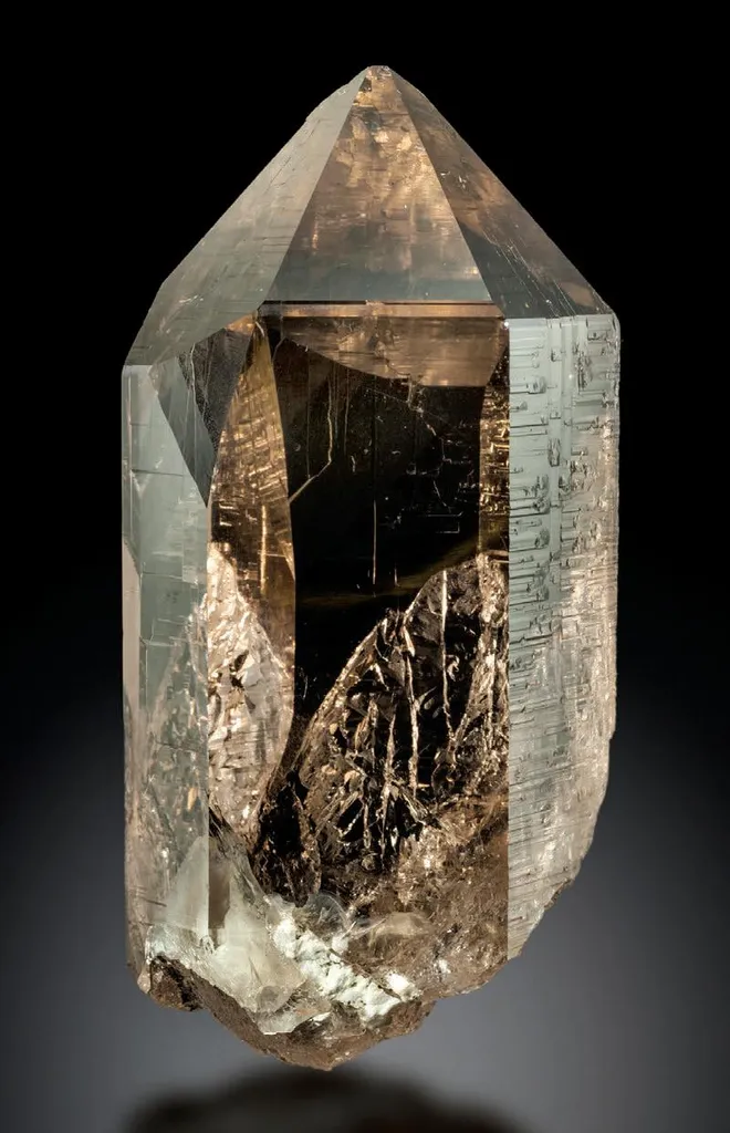 Smoky Quartz image