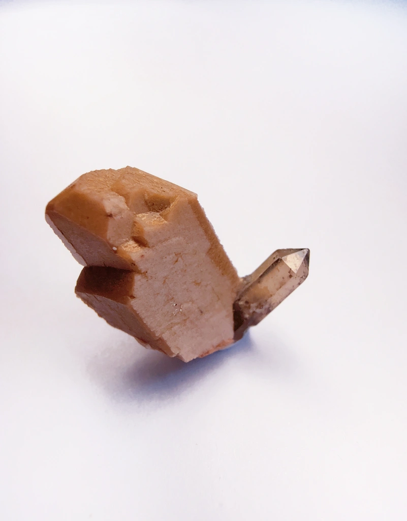Smoky quartz from China image