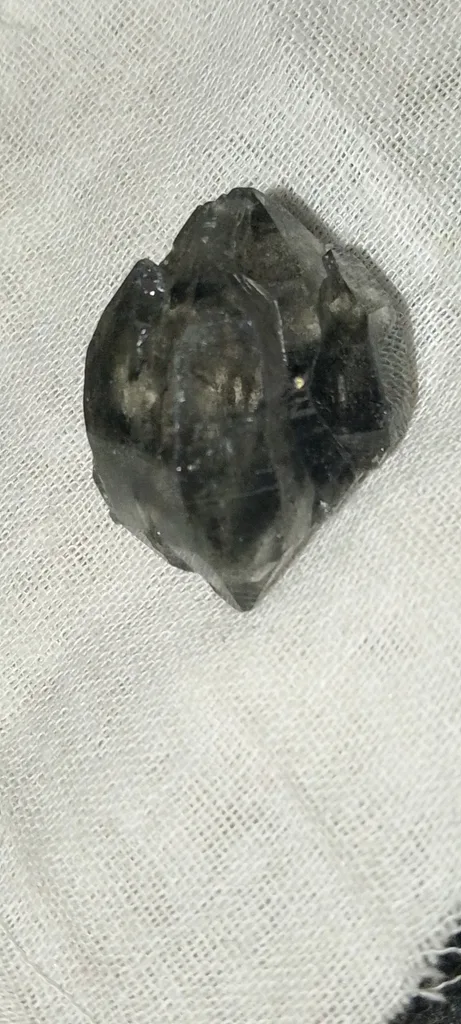 Smoky quartz from Gilgit, Gilgit District, Gilgit-Baltistan, Pakistan - image 8
