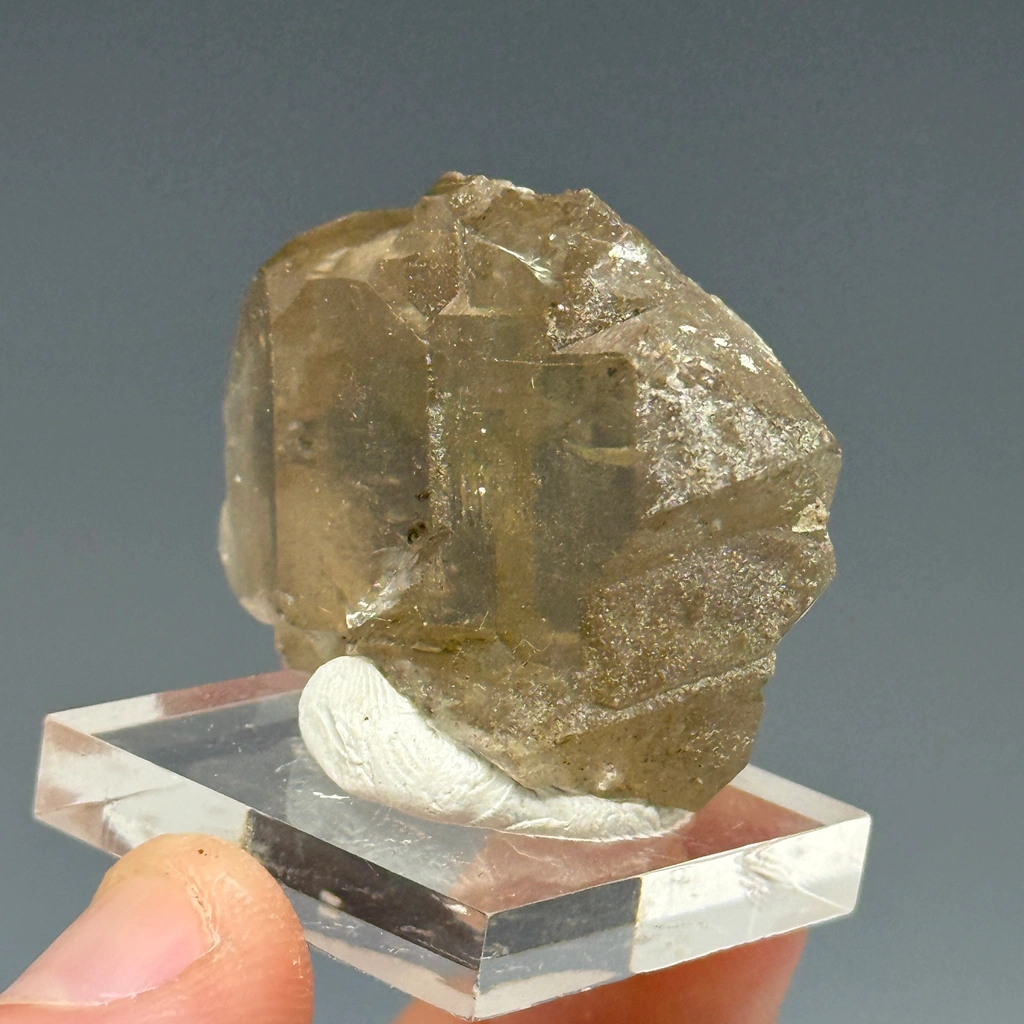 Smoky quartz from Mont Blanc Massif northwest flank, Auvergne-Rhône-Alpes, France - image 4