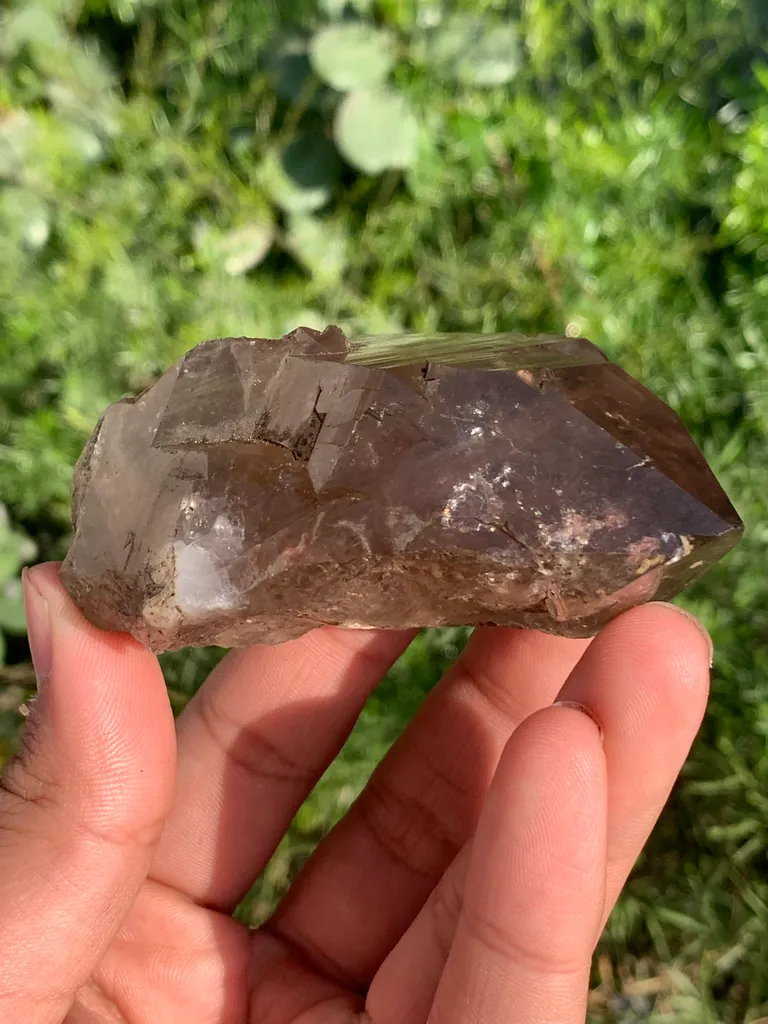 Smoky quartz from Pakistan - image 8