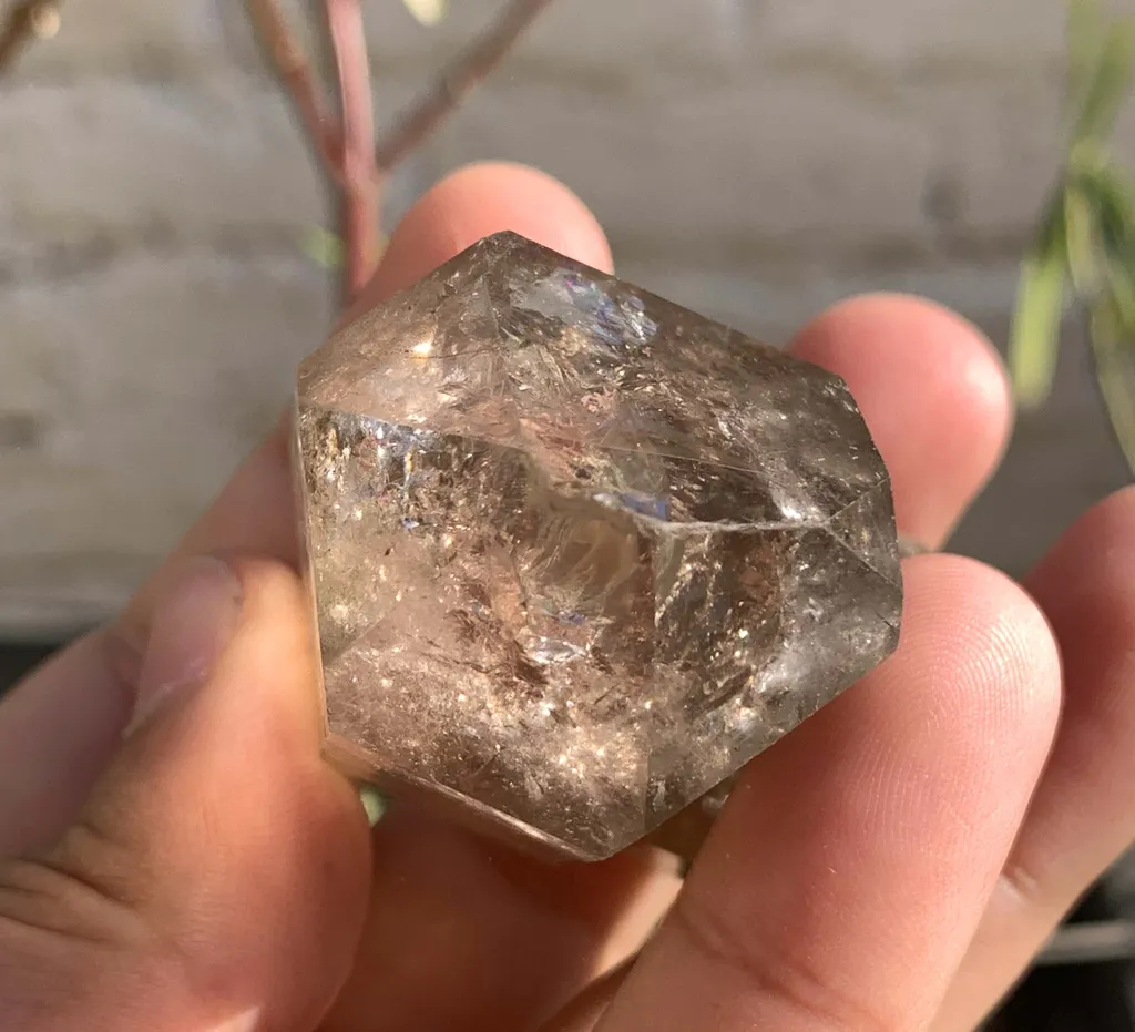 Smoky quartz from Pakistan - image 4