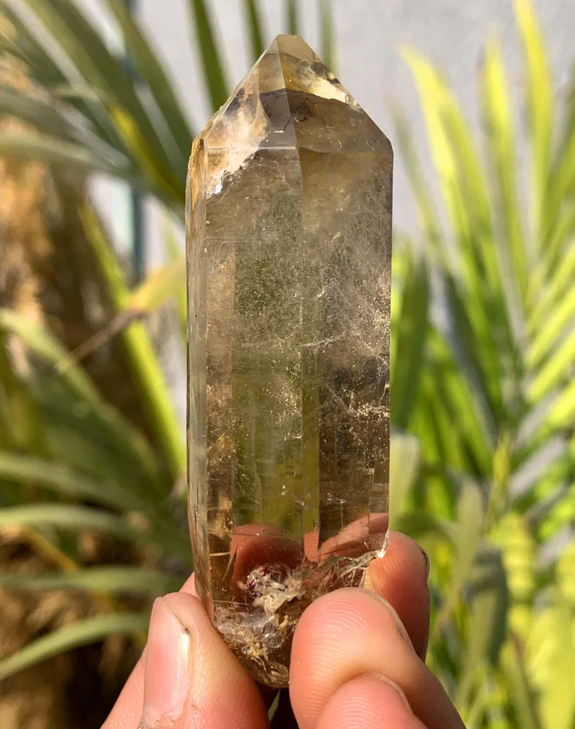 Smoky quartz from Pakistan - image 4