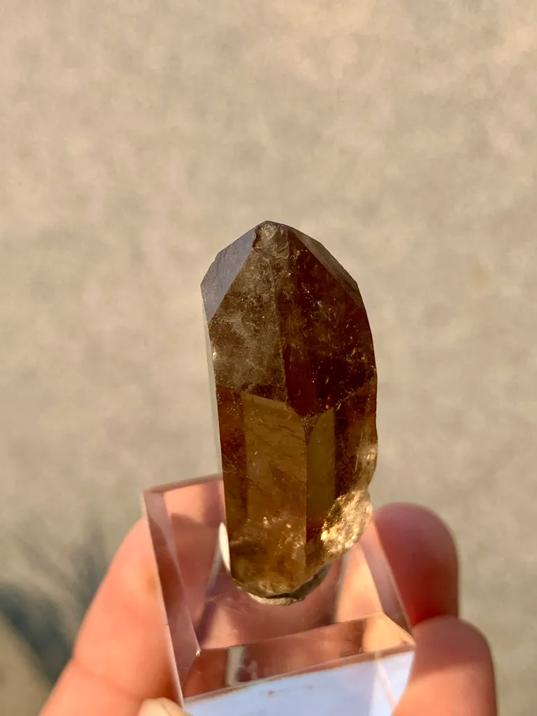 Smoky quartz from Pakistan - image 9