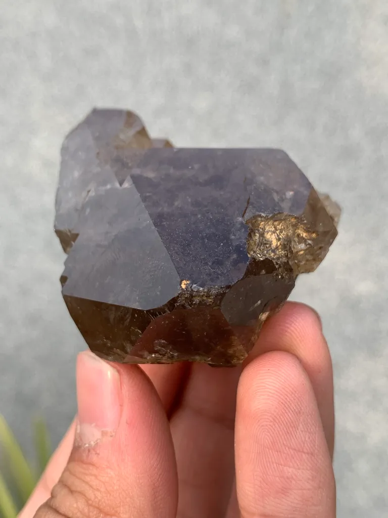 Smoky quartz from Pakistan - image 8