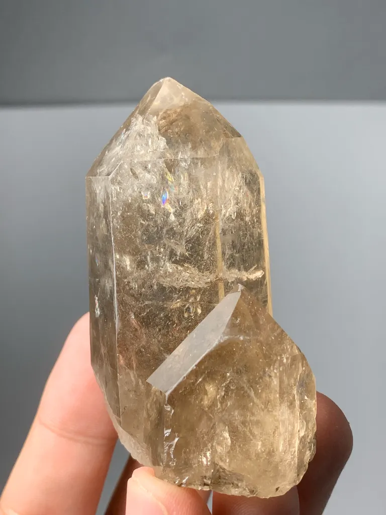 Smoky quartz from Pakistan - image 4