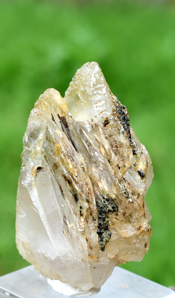 Smoky quartz from Pakistan - image 3
