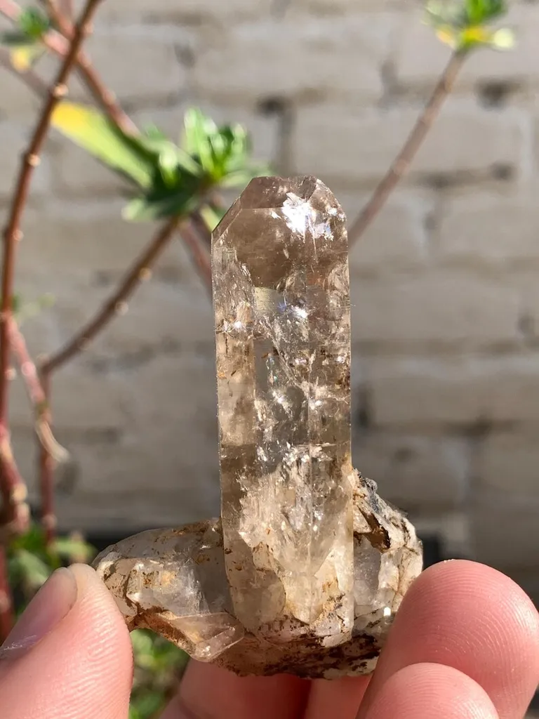 Smoky quartz from Pakistan - image 4