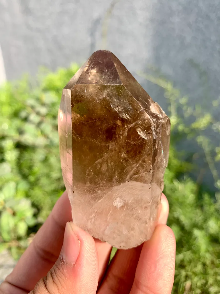 Smoky quartz from Pakistan - image 3