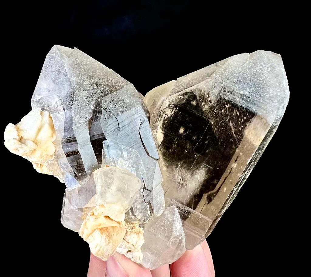 Smoky quartz from Pakistan image
