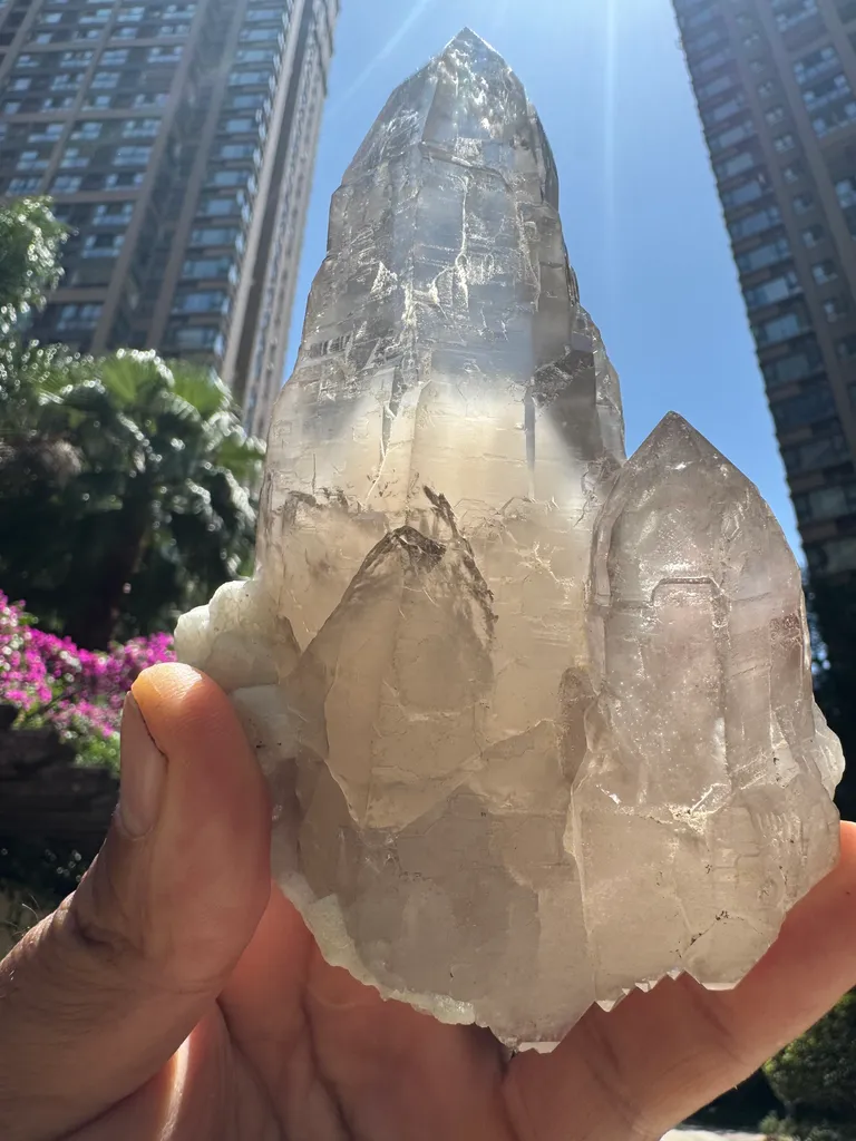 Smoky quartz from Pakistan, Gilgit-Baltistan - image 9