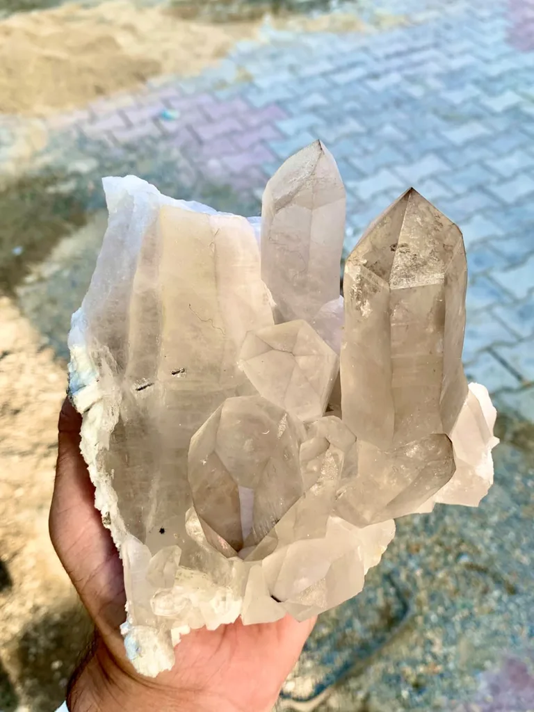 Smoky quartz from Skardu District, Gilgit-Baltistan, Pakistan - image 4