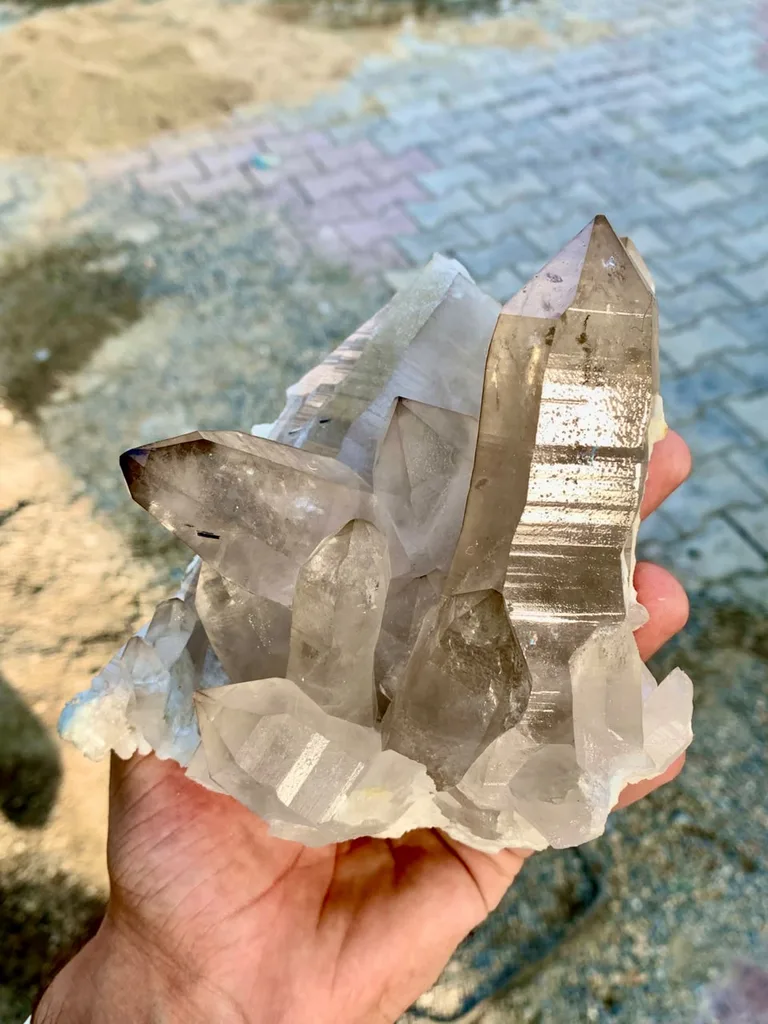 Smoky quartz from Skardu District, Gilgit-Baltistan, Pakistan - image 9