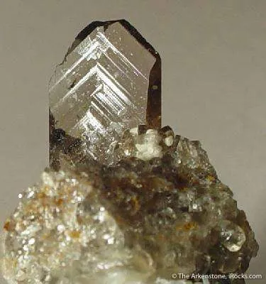 Smoky Quartz (Japan Law) - image 3
