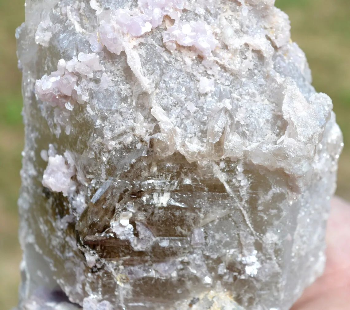 Smoky Quartz & Lepidolite Aquamarine 3240 grams - Minas Gerais, Brazil - image 3