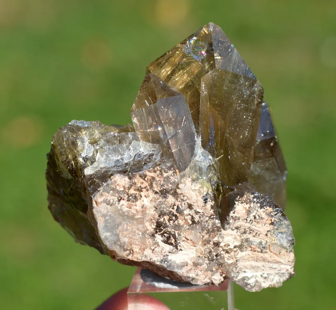 Smoky Quartz & Rutile 102 grams - Novo Horizonte, Bahia, Brazil - image 3