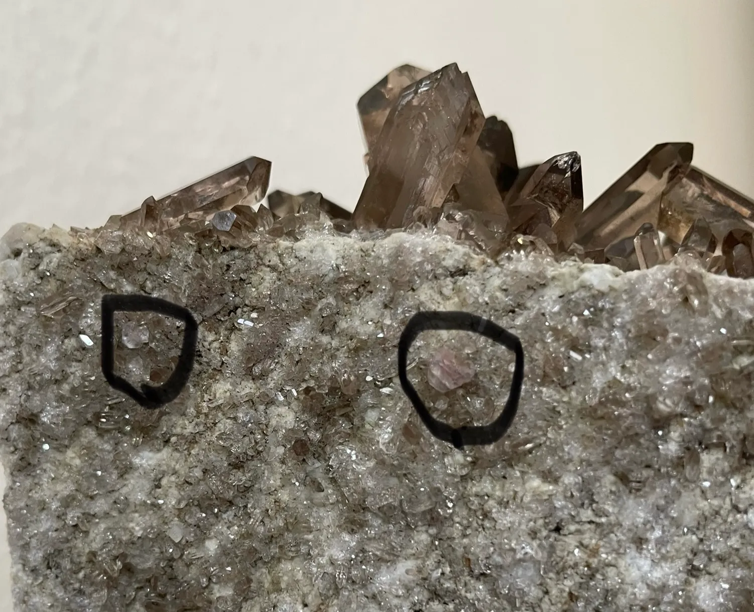 Smoky quartz Swiss Uri & Pink Fluorite Gem Quality Very Lustre 40cm - image 6