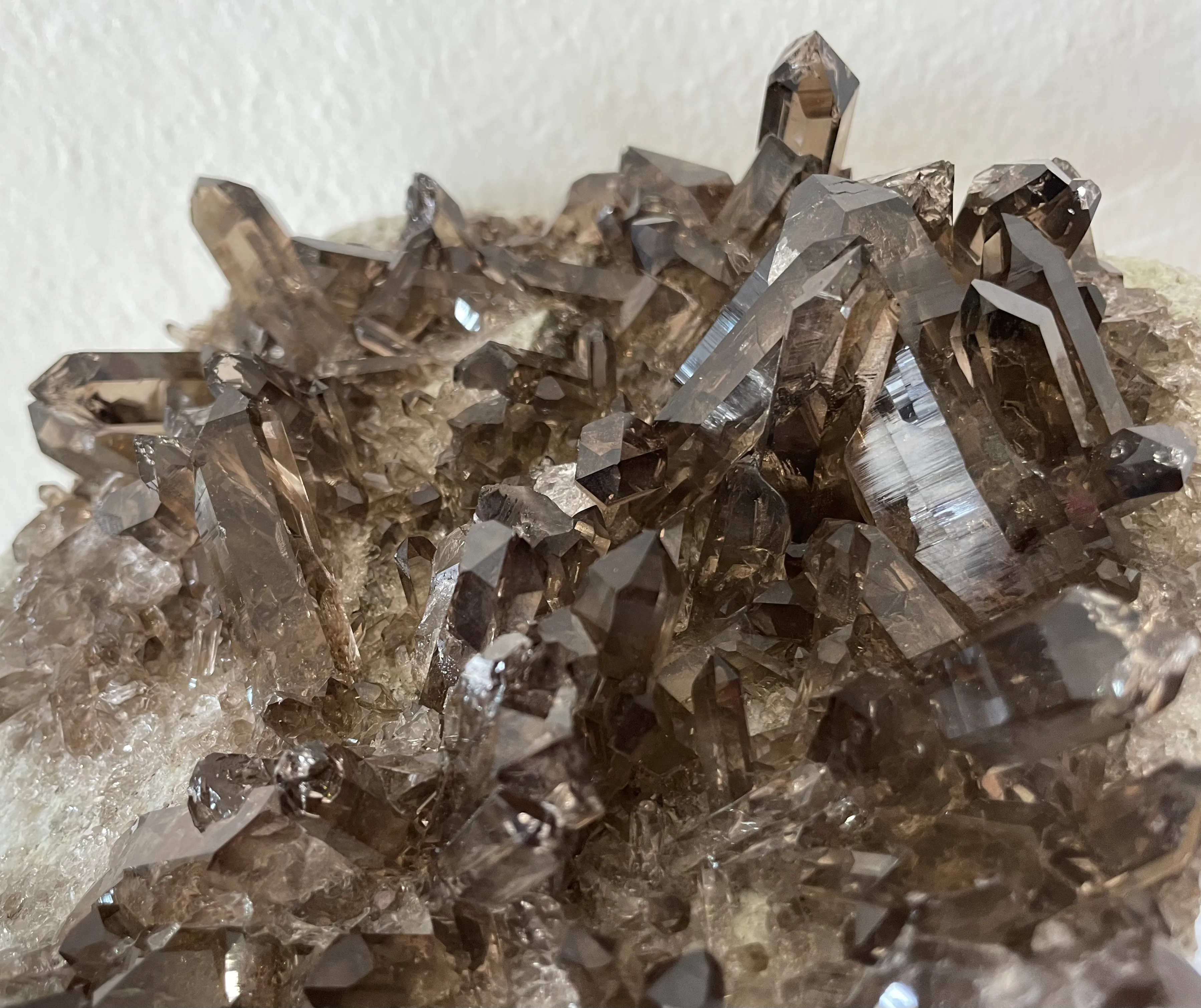 Smoky quartz Swiss Uri & Pink Fluorite Gem Quality Very Lustre 40cm - image 3