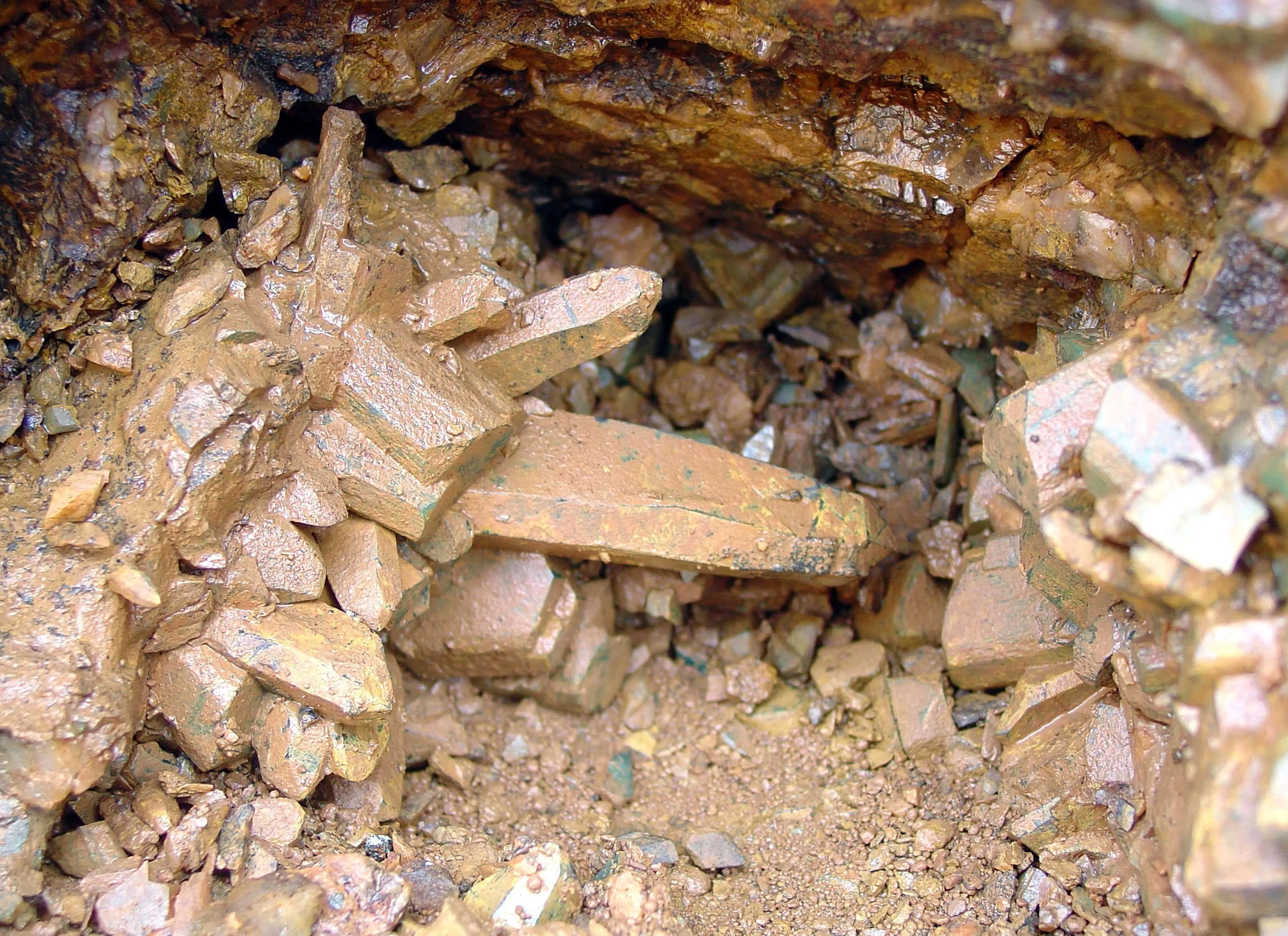 Smoky Quartz With Amazonite - image 7