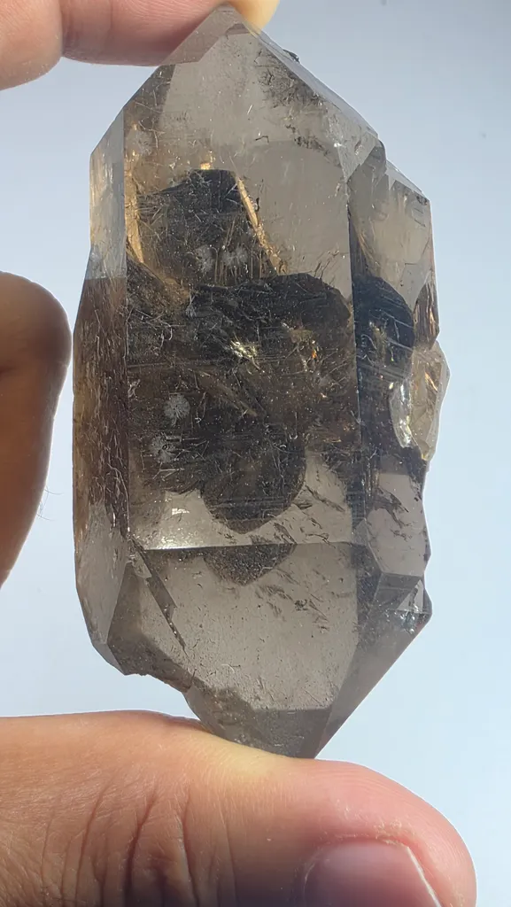 Smoky quartz with Hematite from Pakistan - image 4