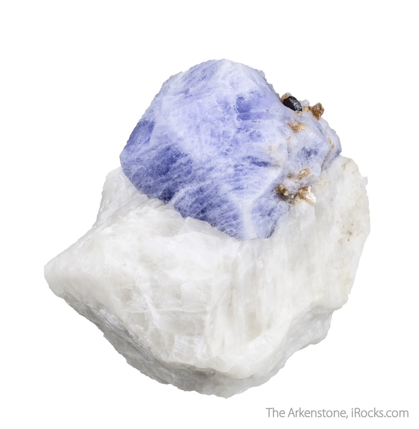 Sodalite var. Hackmanite (twinned) - image 2