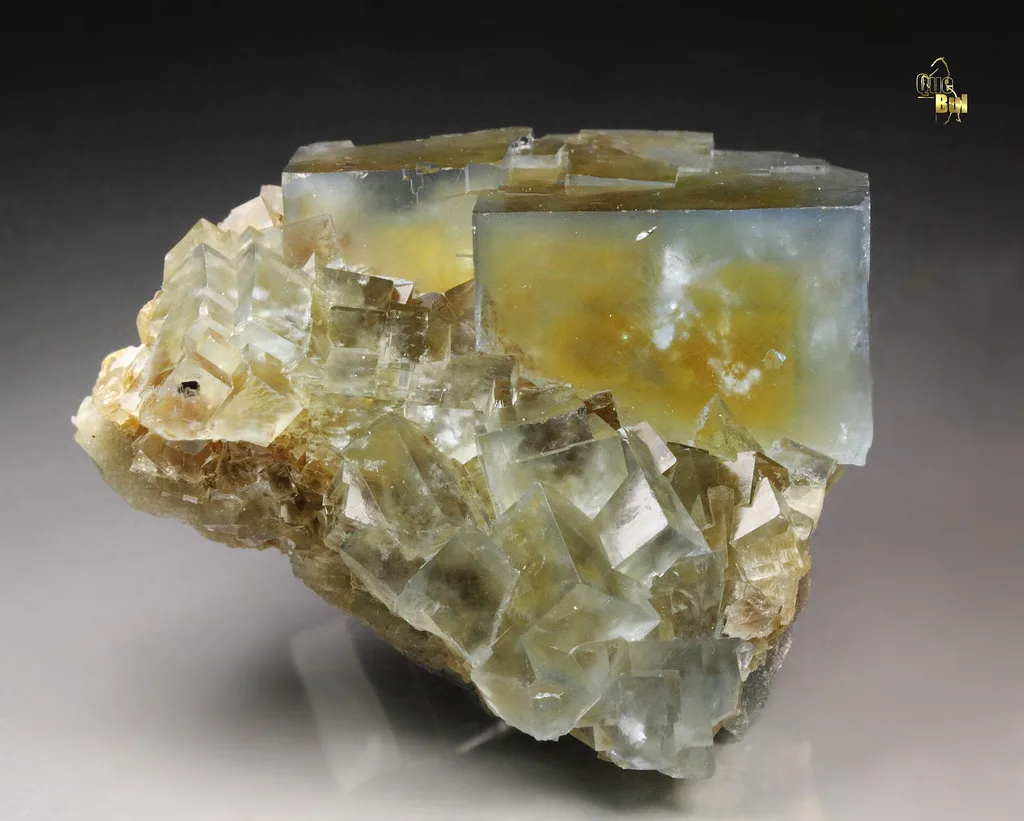 Fluorite from La Barre Mine, Auvergne-Rhône-Alpes, France