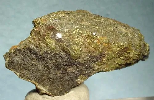 Sperrylite, Chalcopyrite image