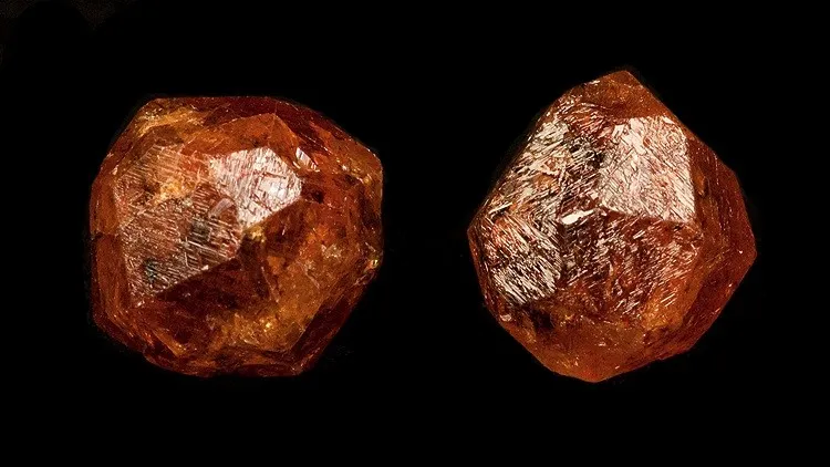 Spessartine image