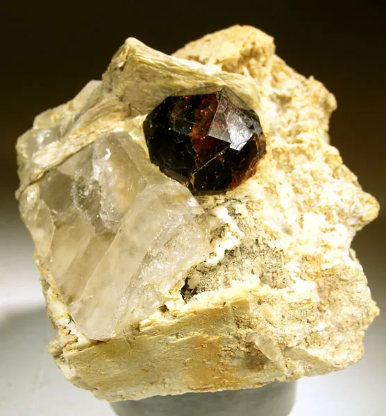 Spessartine image