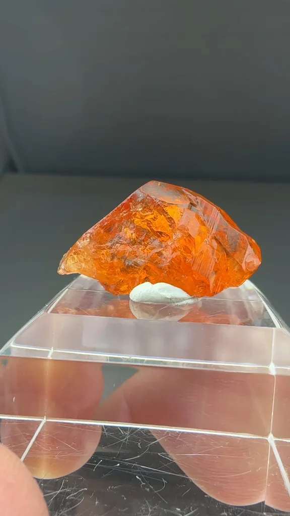 Spessartine image